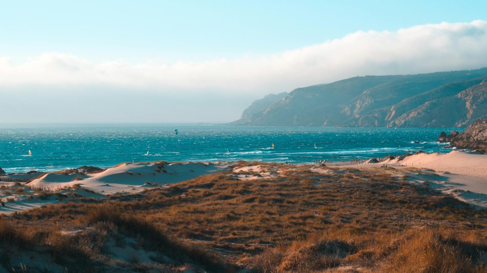 Sun, Sand & Splash: discover the best beaches and natural getaways near Lisbon